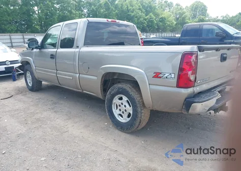 2003 Chevrolet Silverado K1500 z USA, uszkodzony, nr VIN 2GCEK19T131160254